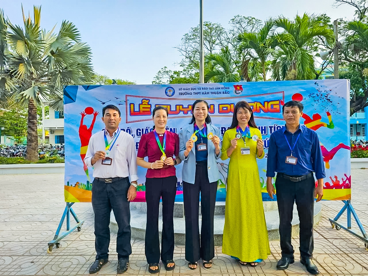 Ước Mơ Từ Làng Tập 37 - Huỳnh Thanh Lâm, lớp 12C3 trường THPT Hàm Thuận Bắc (Bình Thuận)